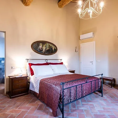 Apartment In Casale Con Piscina Casa I Pavoni