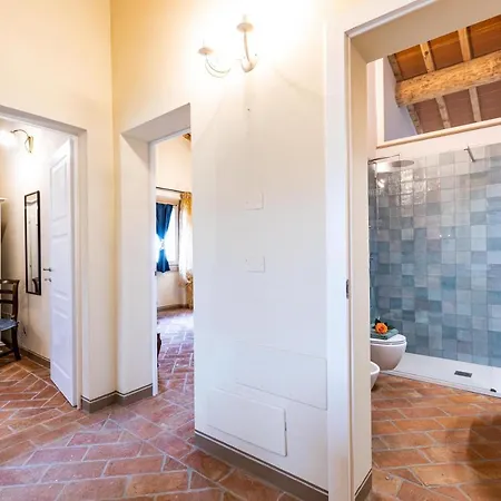 In Casale Con Piscina Casa I Pavoni